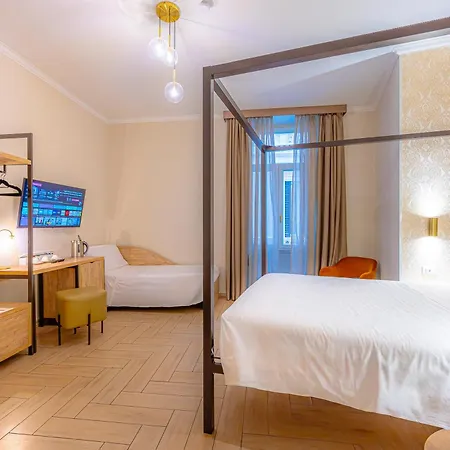 أجنحة Four Rivers بيت ضيافة