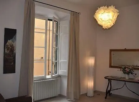 フォー リヴァース スイーツ ゲストハウス