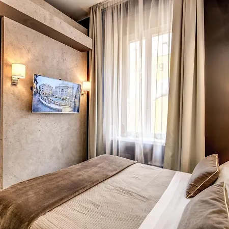 フォー リヴァース スイーツ ローマ